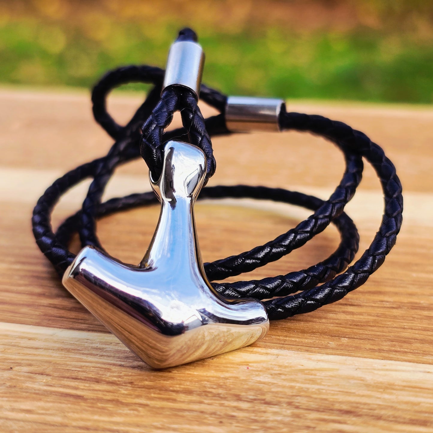 Bracelet “Thor’s Hammer – Pure Elegance”