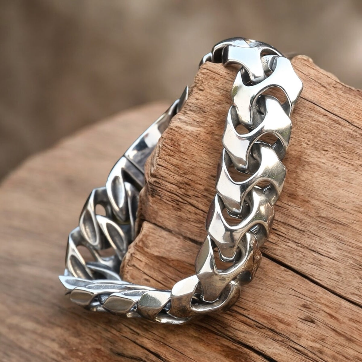 Bracelet "Dragonbone" (Solid)