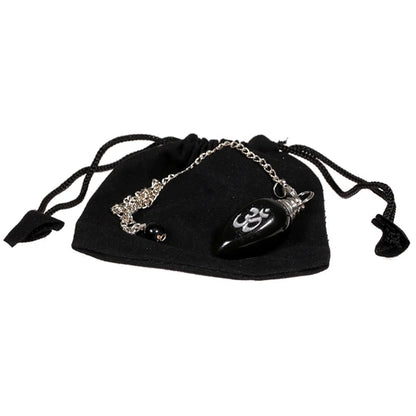 Anhänger "OM" Schwarzer Achat poliert - mit Tasche