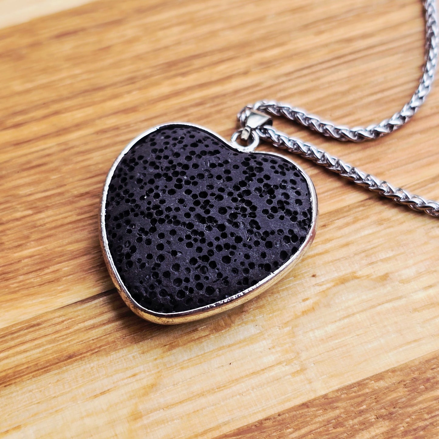 Lavasten hjärtformat med Halsband rostfritt stål