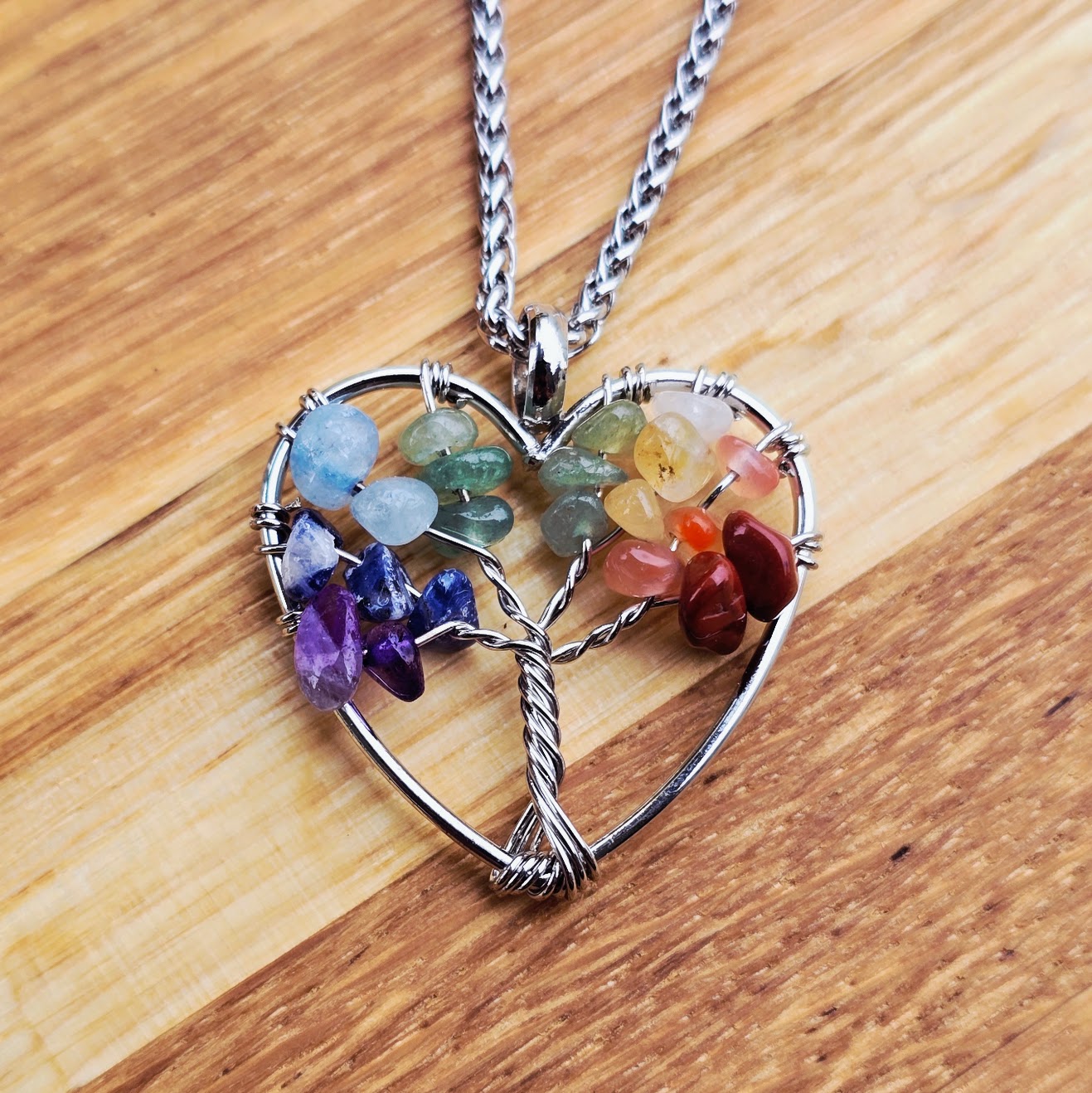 Edelsteinanhänger "Chakra-Lebensbaum" Herz