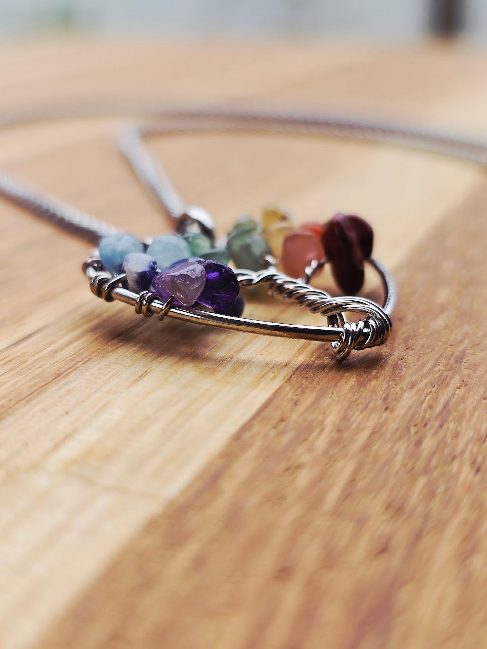 Edelsteinanhänger "Chakra-Lebensbaum" Herz