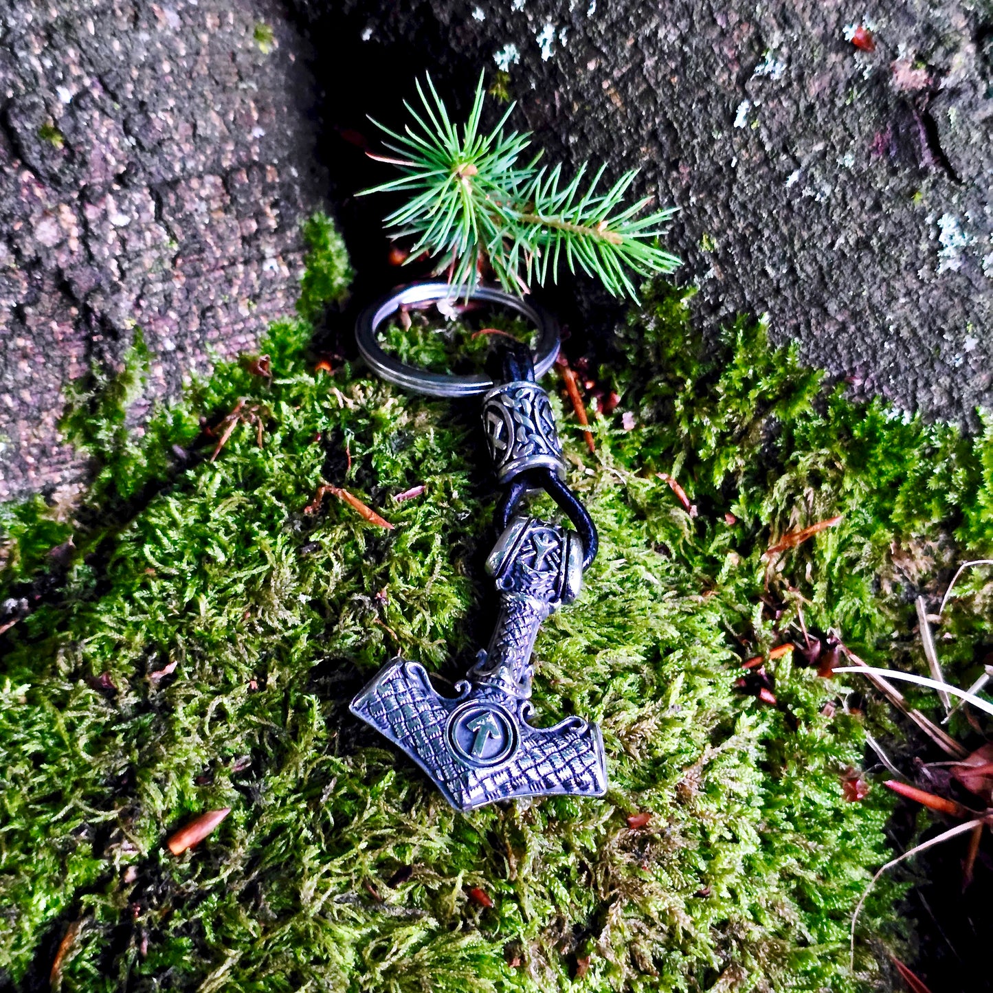 Keychain "Mjölnir-Valknut" (Silver Edition)