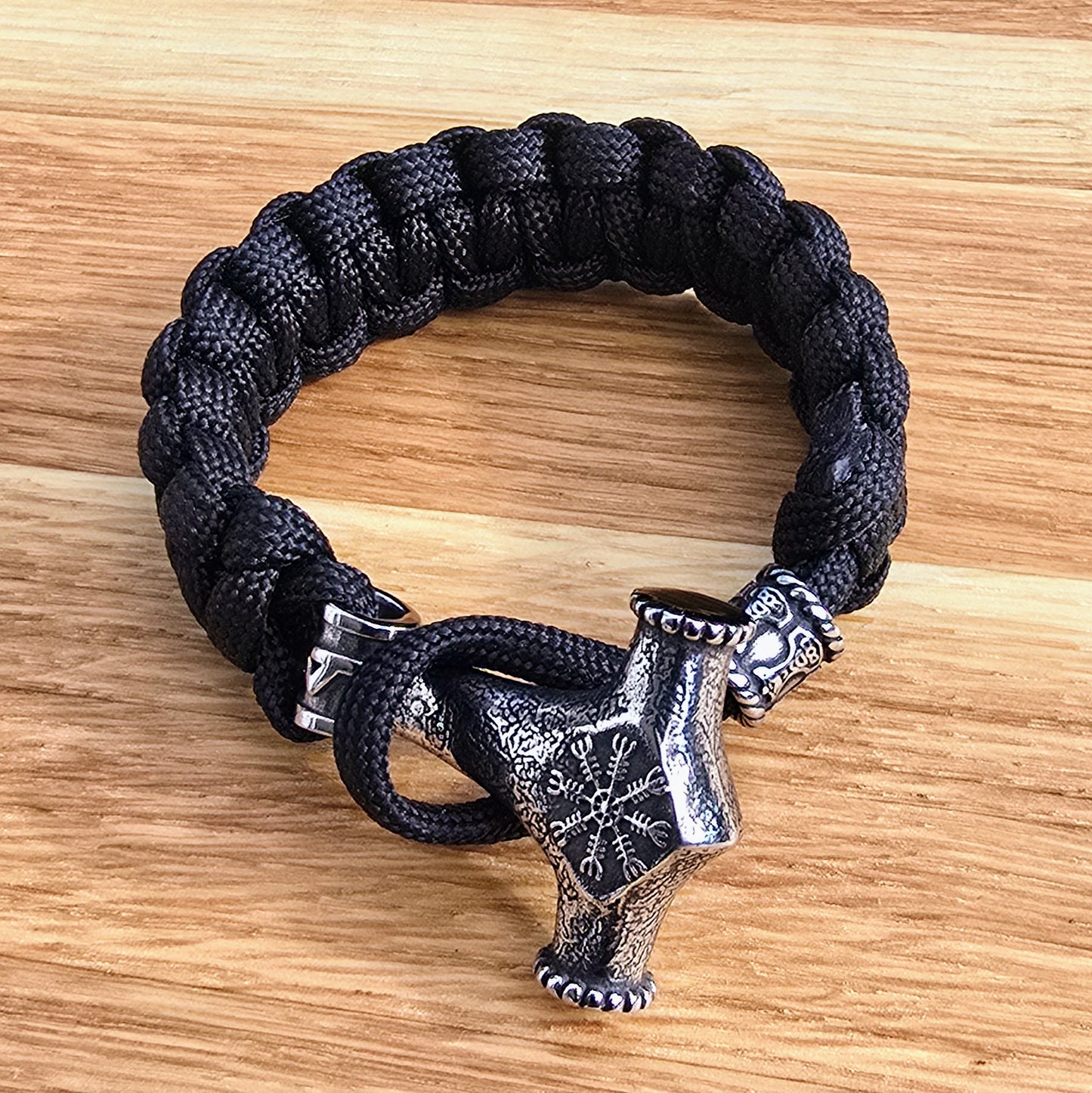 Paracord Bracelet “Mjölnir Galdrastafir” (Black)