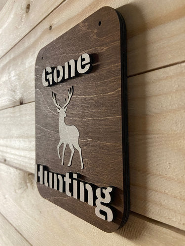 Väggdekoration "Gone Hunting" 180 x 225 x 9mm