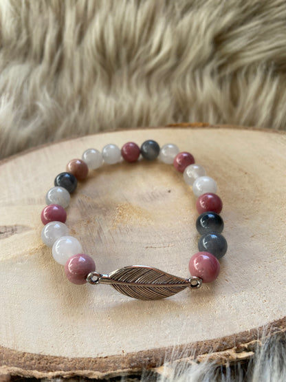 Armband / Mala - Rhodonit & Grå Kvarts med fjäder