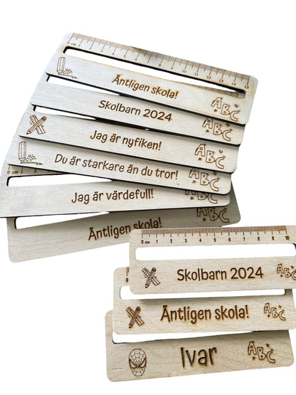 Läshjälp för alla ålder med/utan linjalfunktion och en utskärning