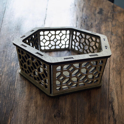 Låda hexagonal - oljad