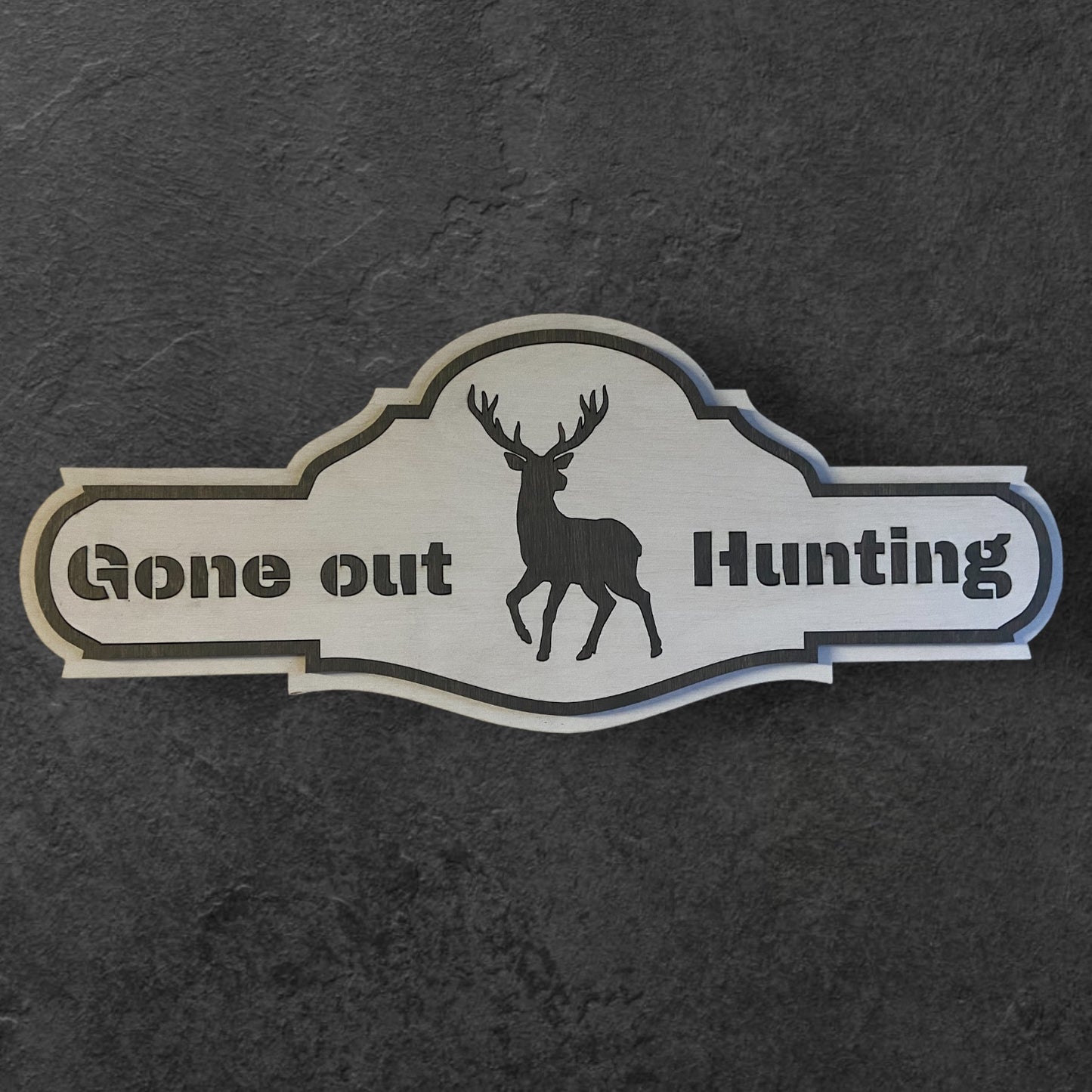 Väggdekoration "Gone out Hunting" 350 x 173 x 9 mm