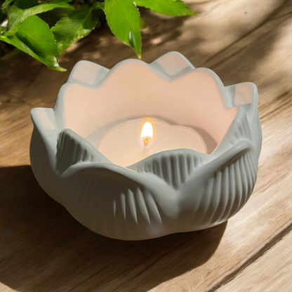 Lotusblomma värmeljusstake