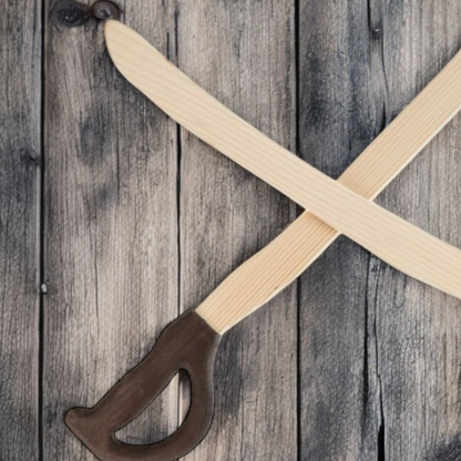 Robust leksabel i granträ för barn - 56 cm